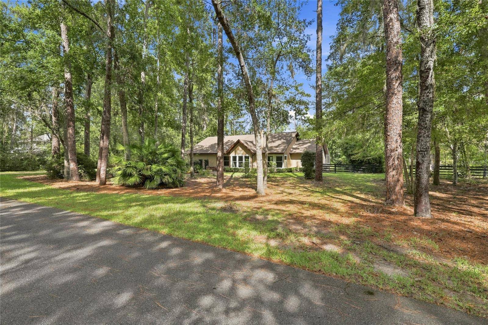6303 NW 93RD TER, Gainesville, FL 32653