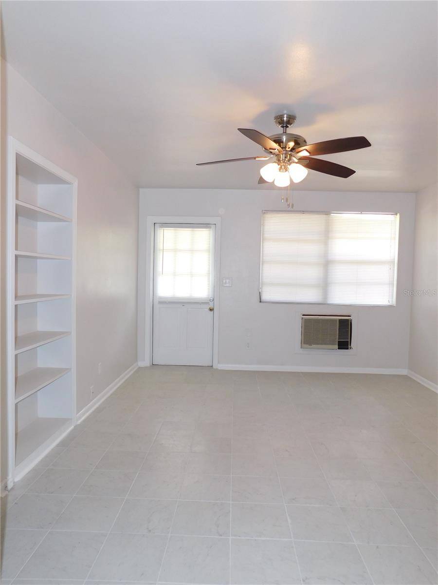 552 NE 5TH AVE, Gainesville, FL 32601