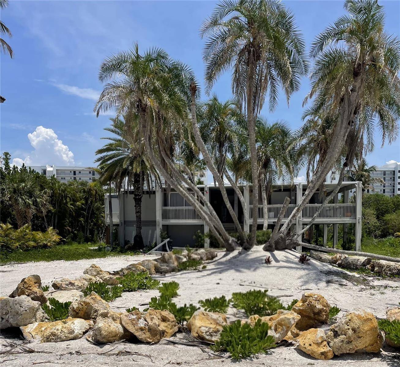 9275 BLIND PASS RD, Sarasota, FL 34242
