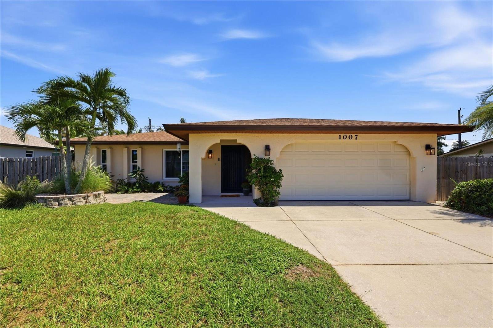 1007 OLYMPIA RD, Venice, FL 34293
