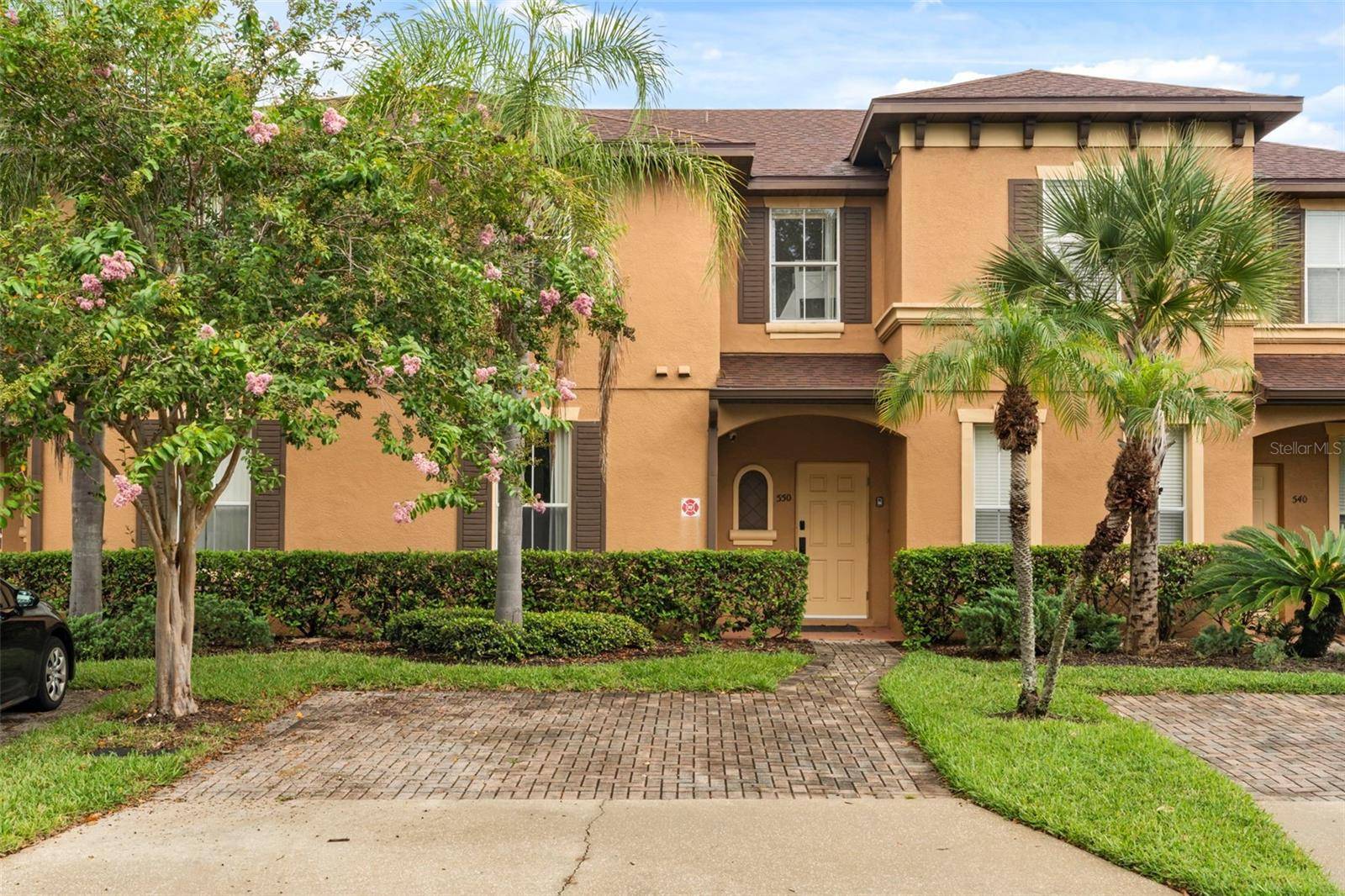 550 CALABRIA AVE, Davenport, FL 33897