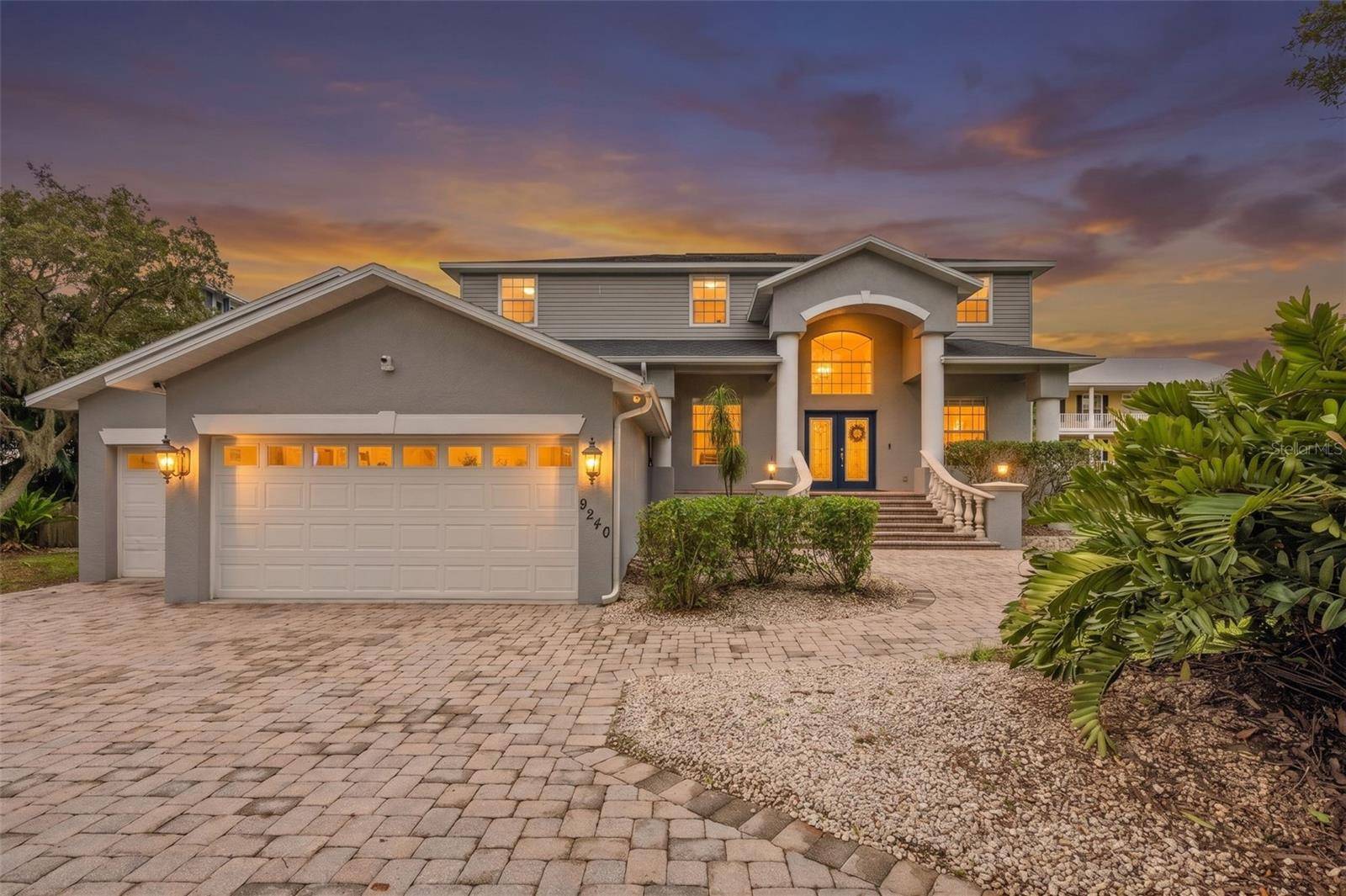9240 SAN MARTIN BLVD NE, St Petersburg, FL 33702