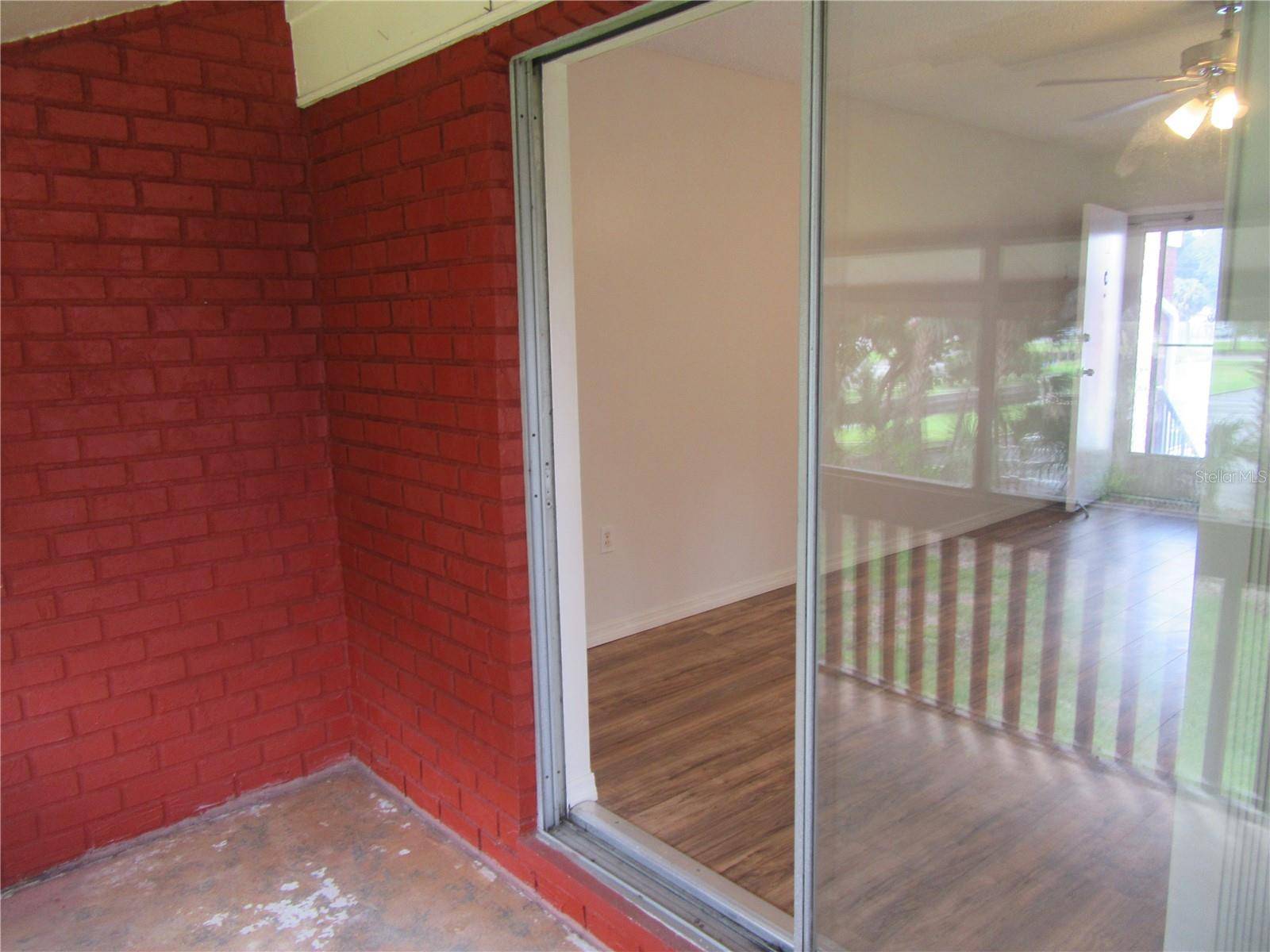1024 82ND TER N #1024C, St Petersburg, FL 33702