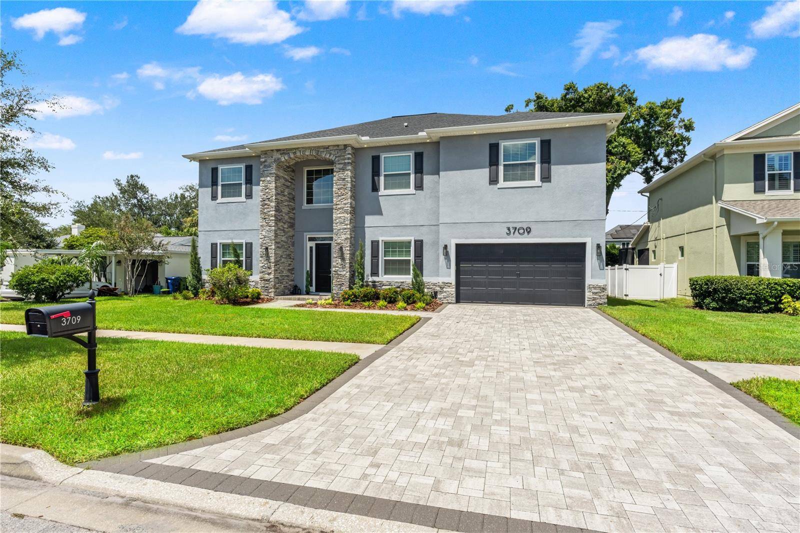 3709 W DALE AVE, Tampa, FL 33609