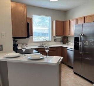 12253 COUNTRY WHITE CIR, Tampa, FL 33635