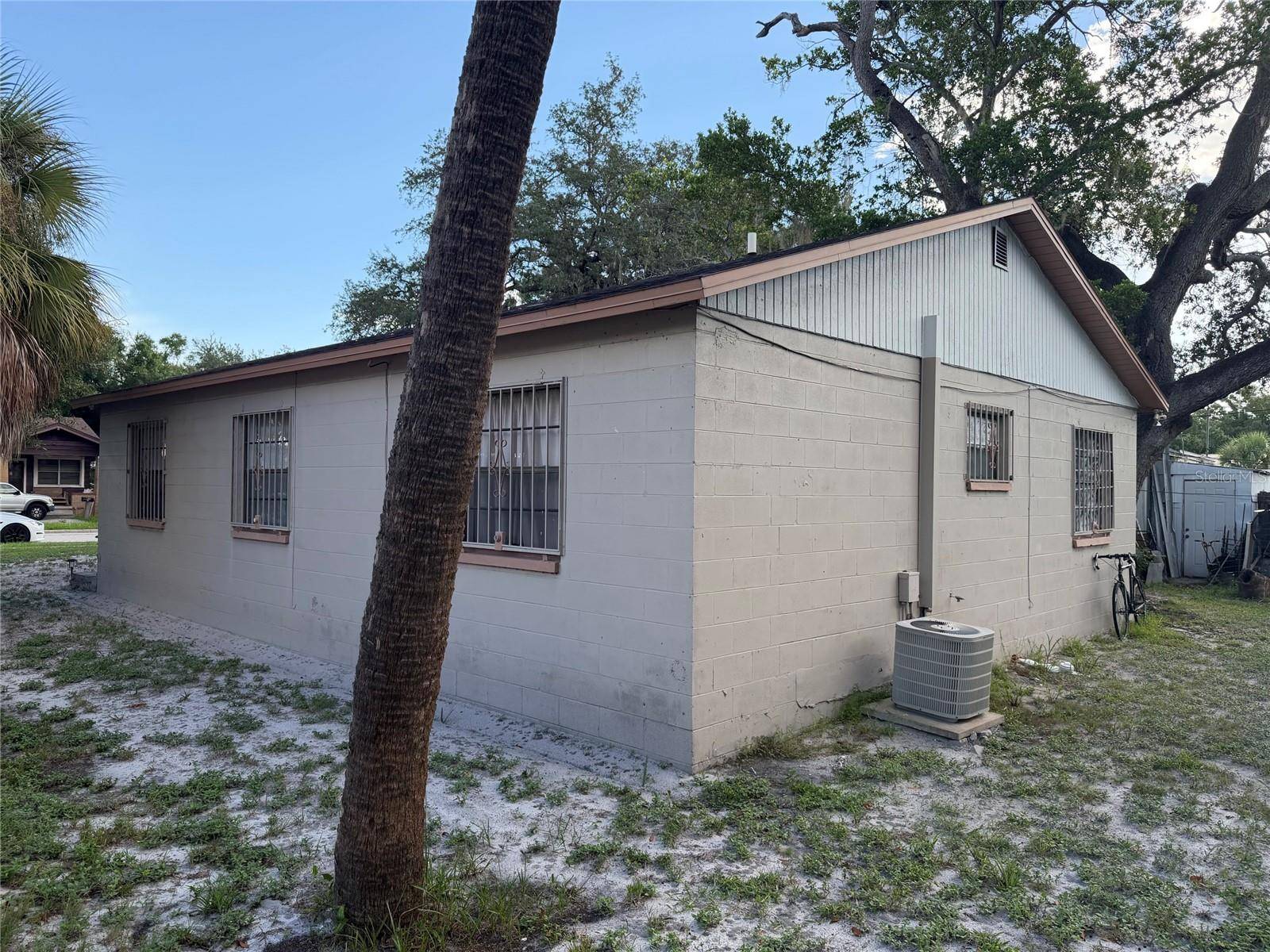 4710 8TH AVE S, St Petersburg, FL 33711