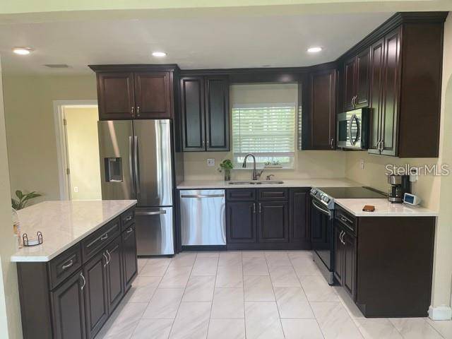 3040 GLEN OAK AVE N, Clearwater, FL 33759