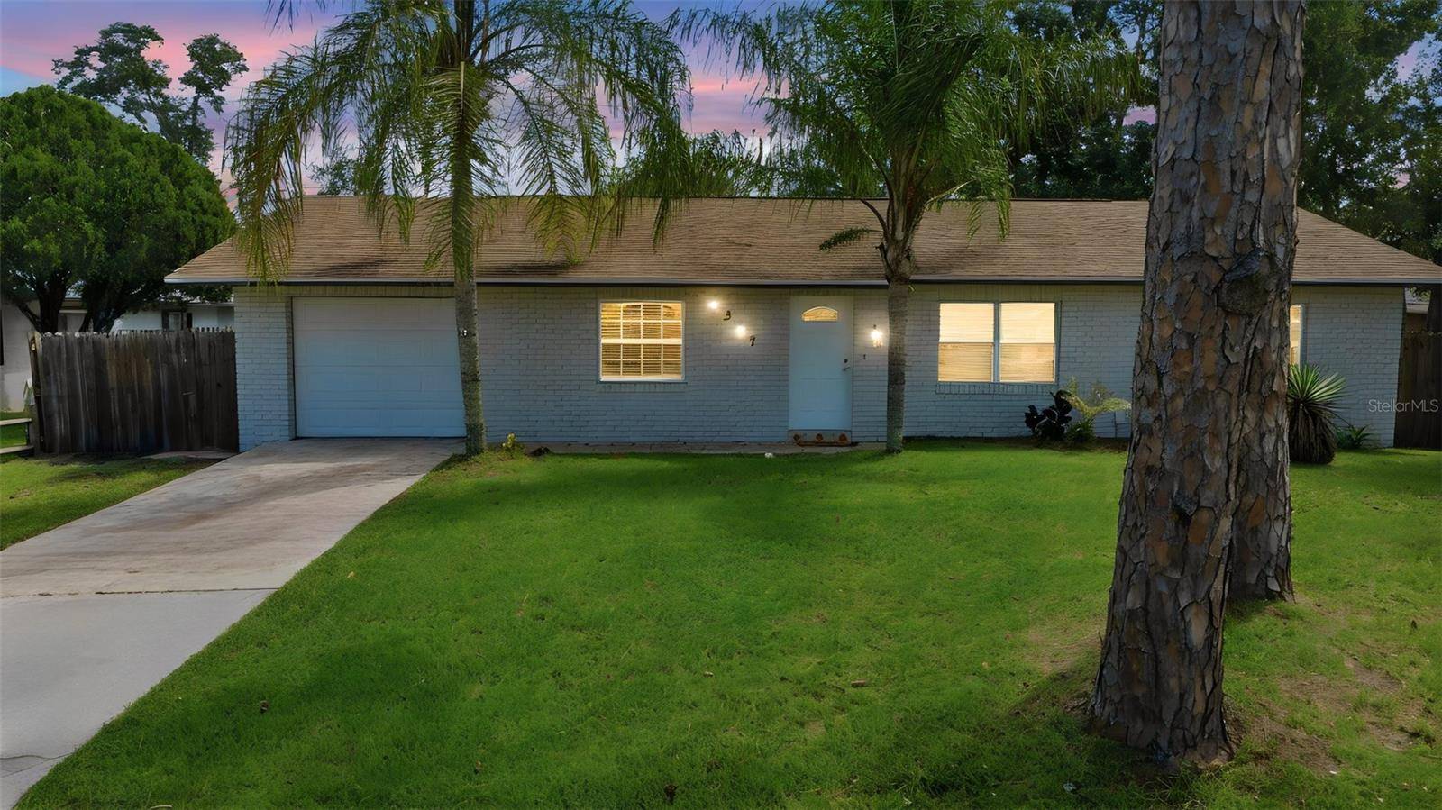 3307 PINE TREE DR, Edgewater, FL 32141