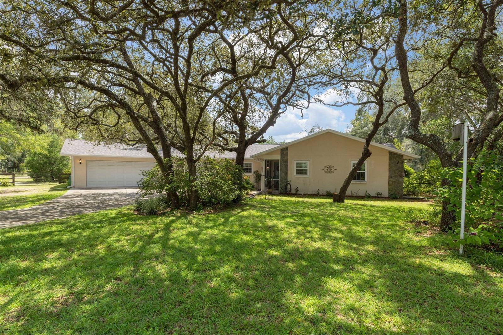 6310 W CORRAL PL, Beverly Hills, FL 34465