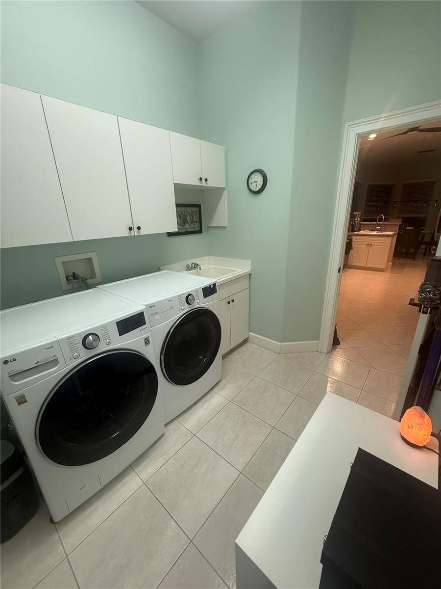 9140 ALEXANDRIA DR, Weeki Wachee, FL 34613