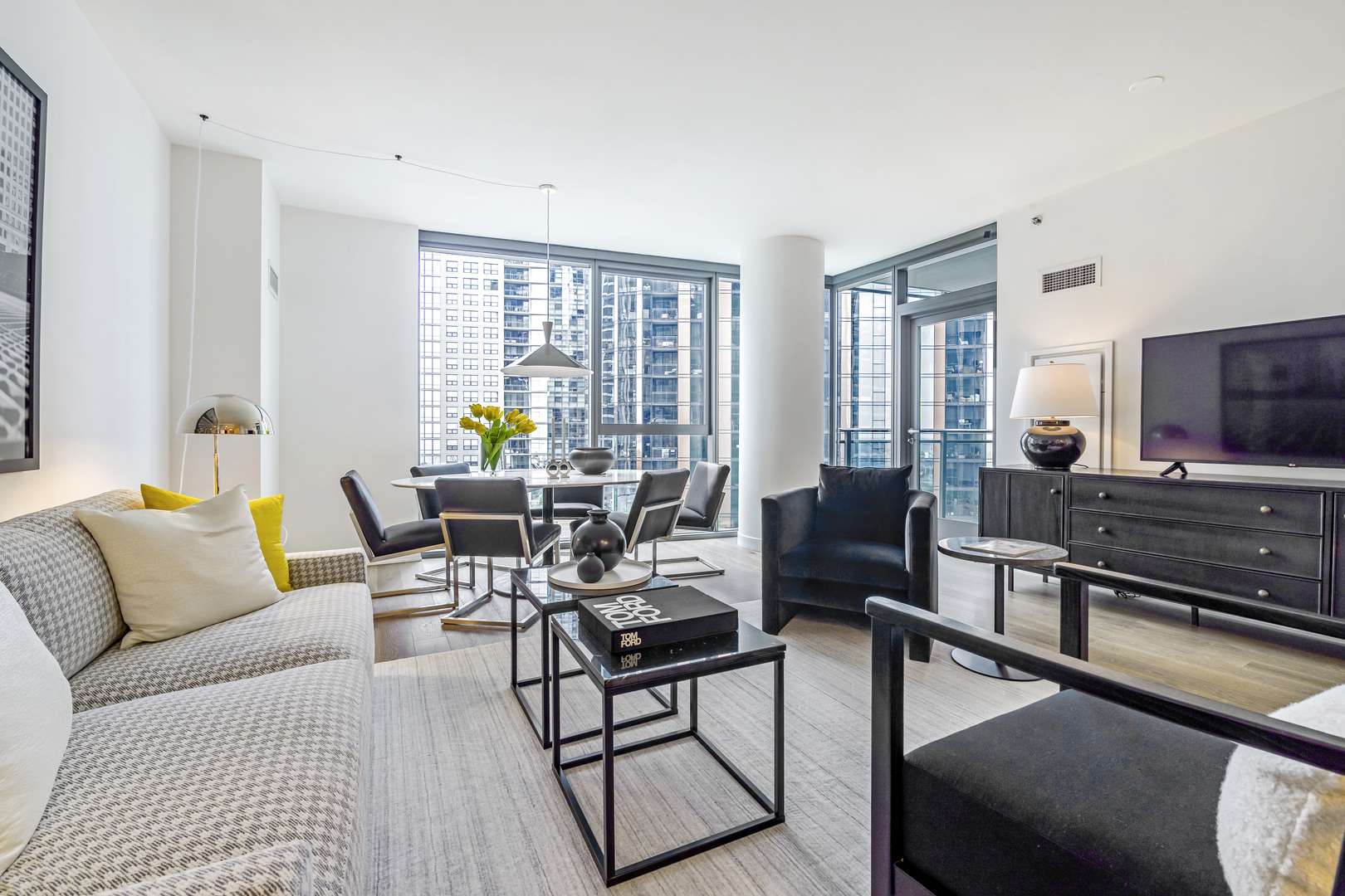 211 N Harbor DR #2903, Chicago, IL 60601