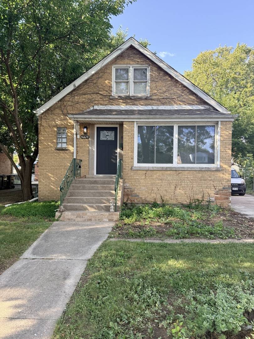 4328 W 109th ST, Oak Lawn, IL 60453