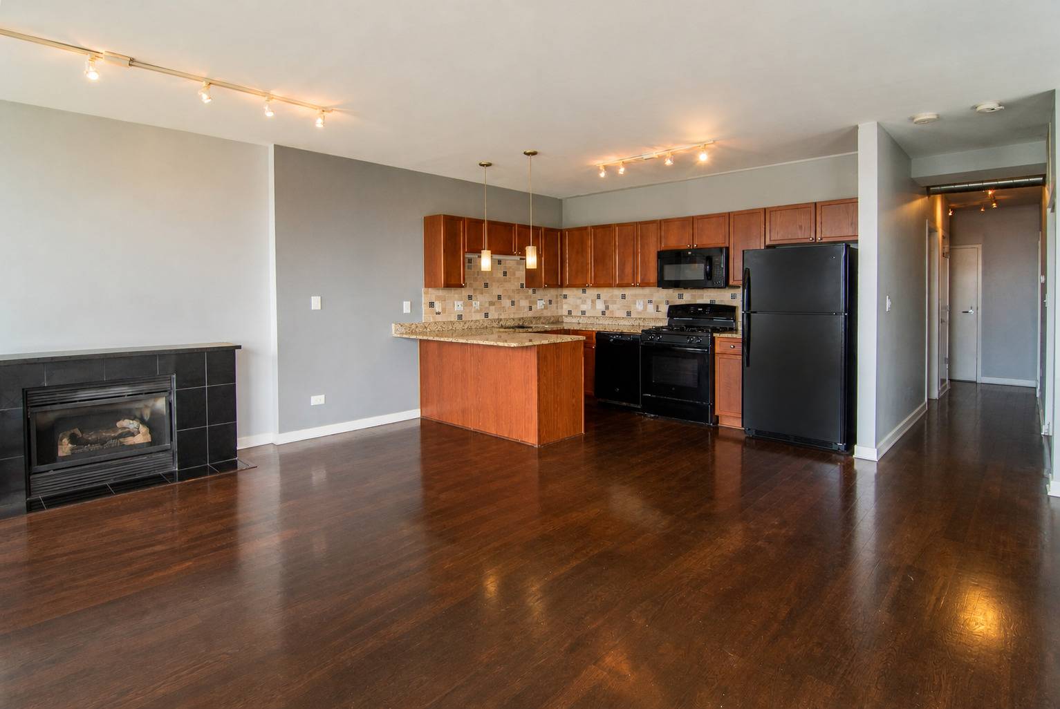 4537 S DREXEL BLVD #604, Chicago, IL 60653