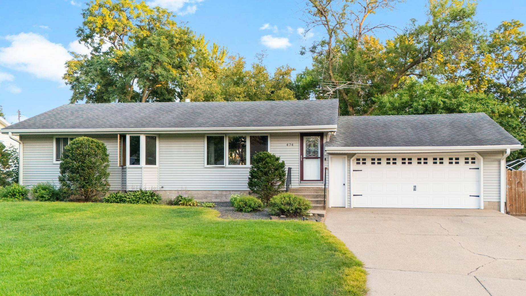 474 83rd AVE NE, Spring Lake Park, MN 55432