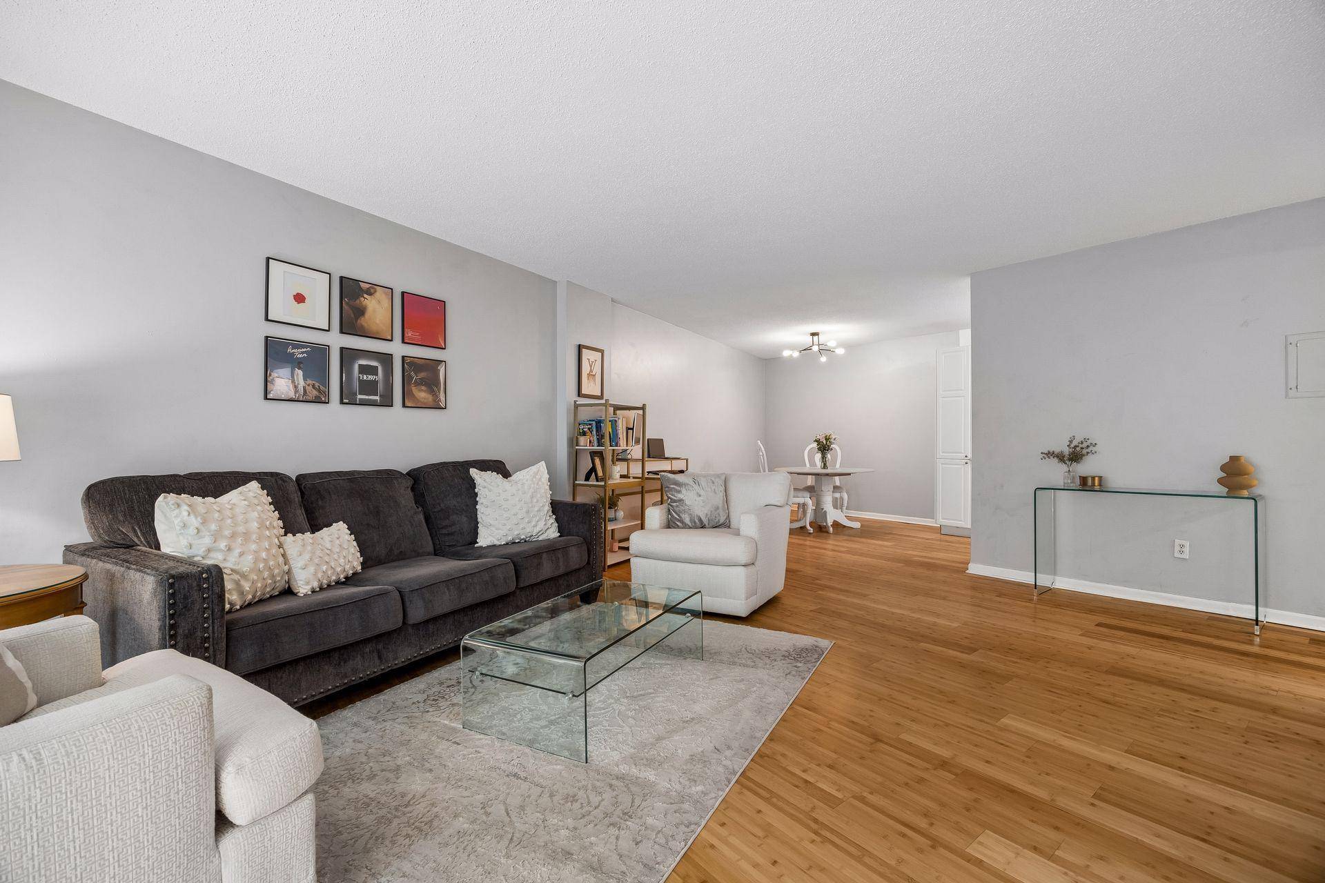 1200 Nicollet MALL #307, Minneapolis, MN 55403