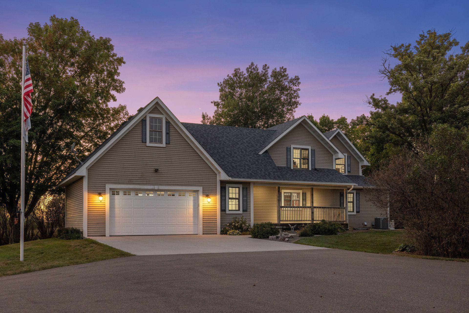 7008 Cavanaugh GN, Greenfield, MN 55373