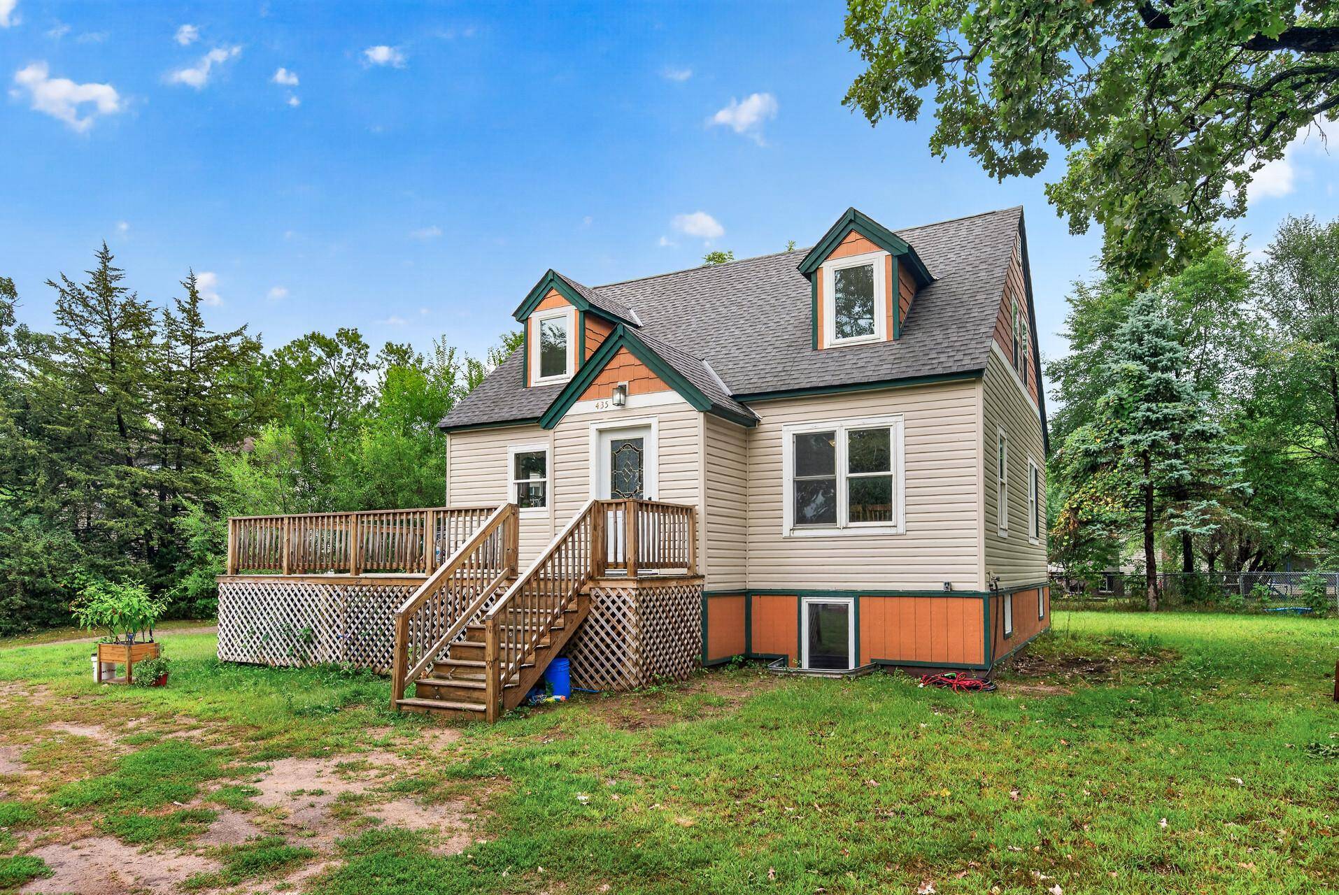 435 Bluff ST, Clearwater, MN 55320