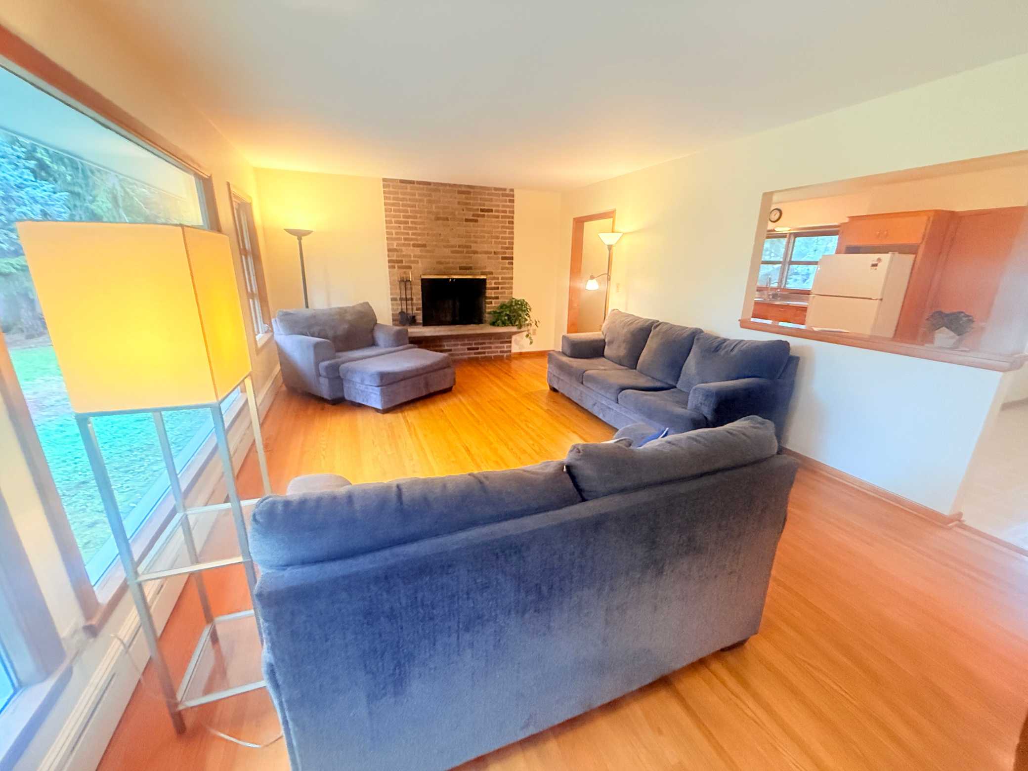 1807 Birch Lake AVE, White Bear Lake, MN 55110