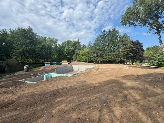 205 Deerwood LN N, Plymouth, MN 55441