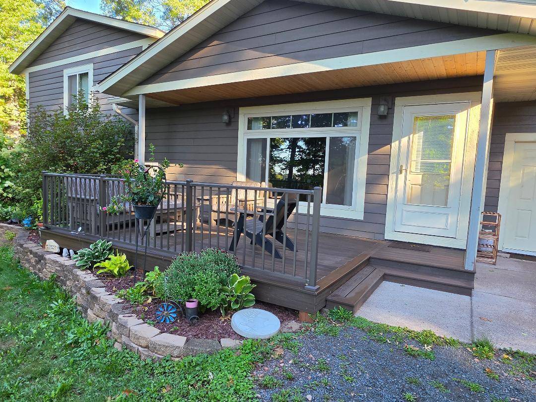 W6460 Ojibwa RD, Spooner, WI 54801