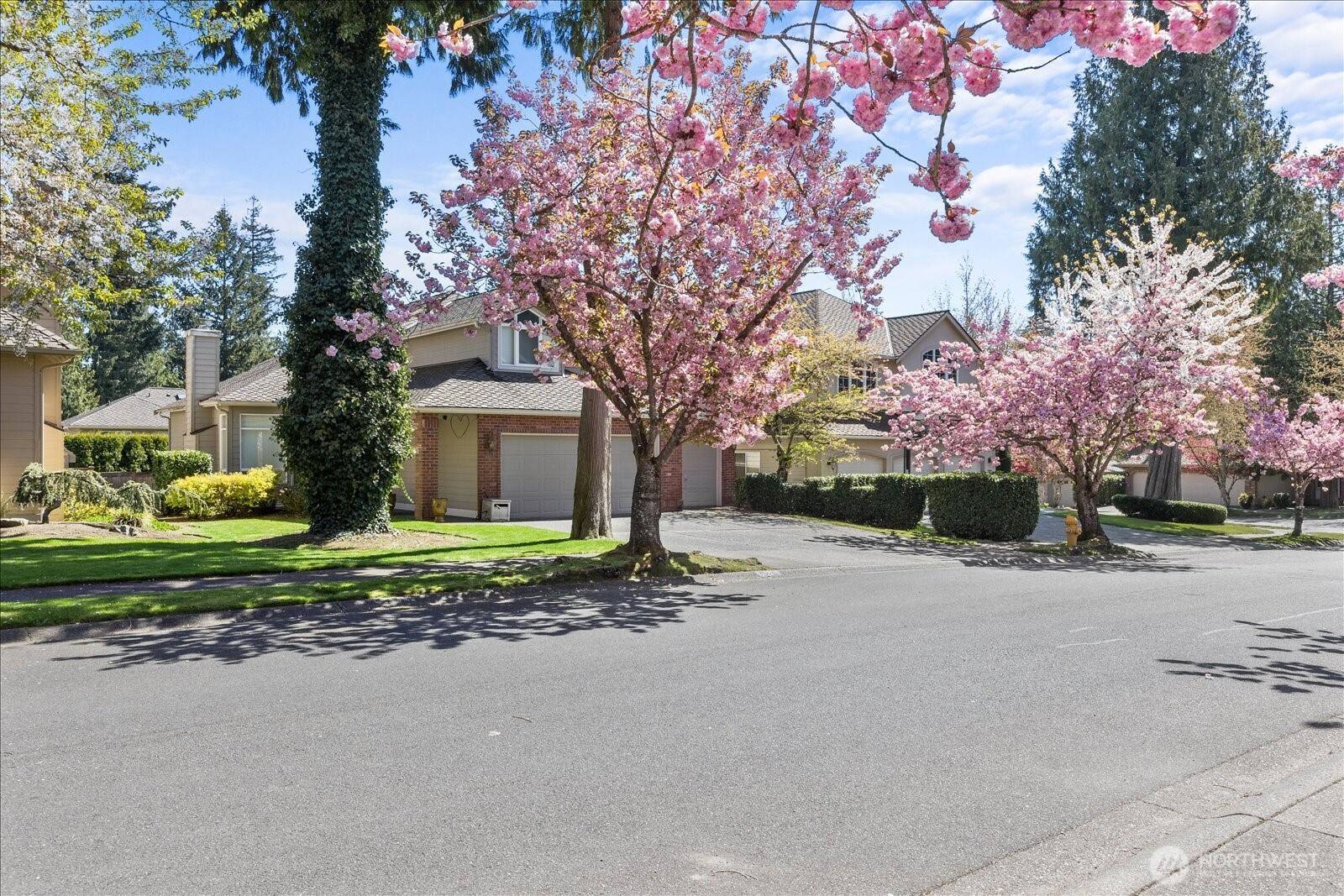 15505 33rd AVE SE, Mill Creek, WA 98012