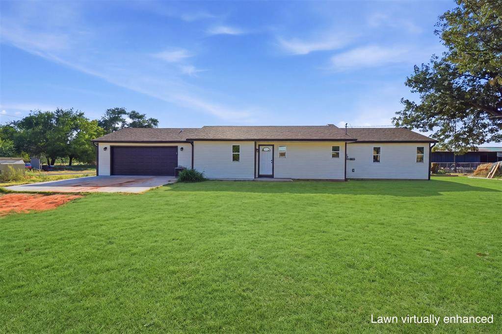801 N Terrace AVE, Sayre, OK 73662