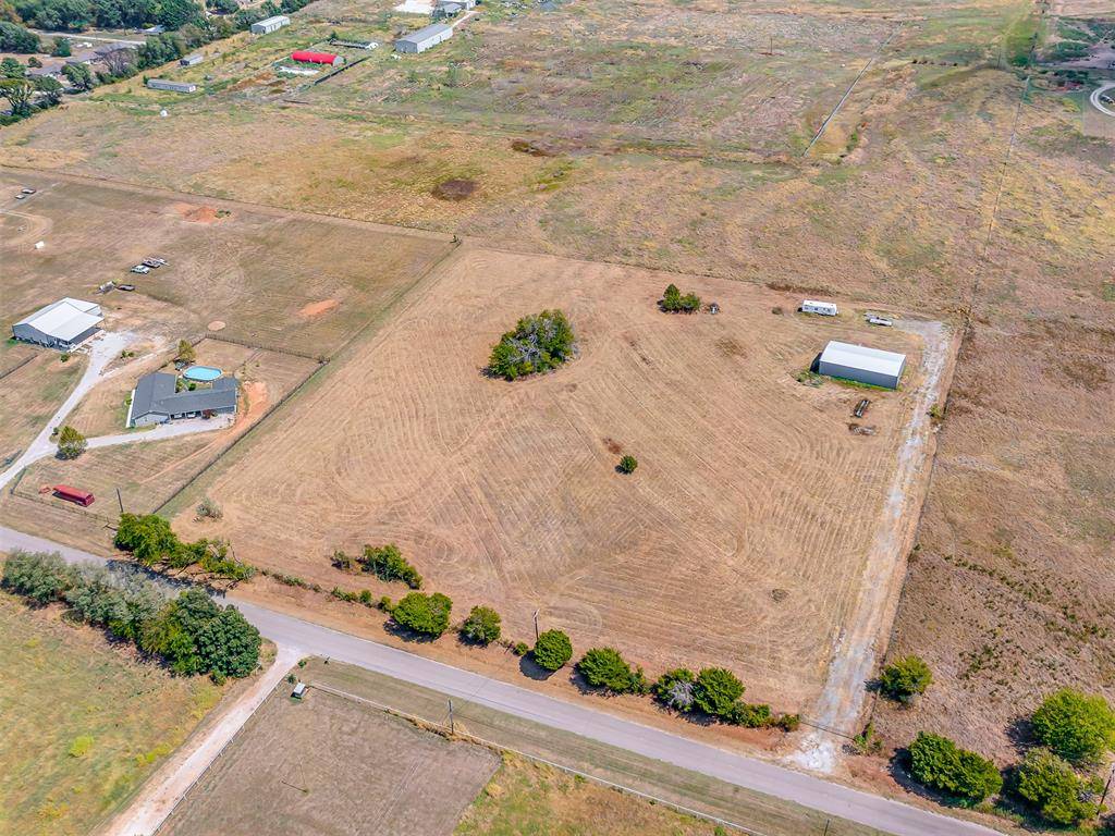 19247 Harrison RD, Shawnee, OK 74801