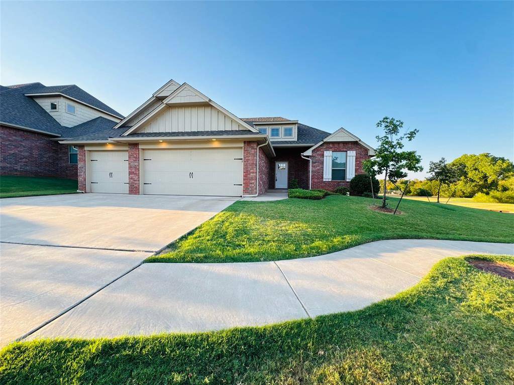 509 Texoma DR, Edmond, OK 73025