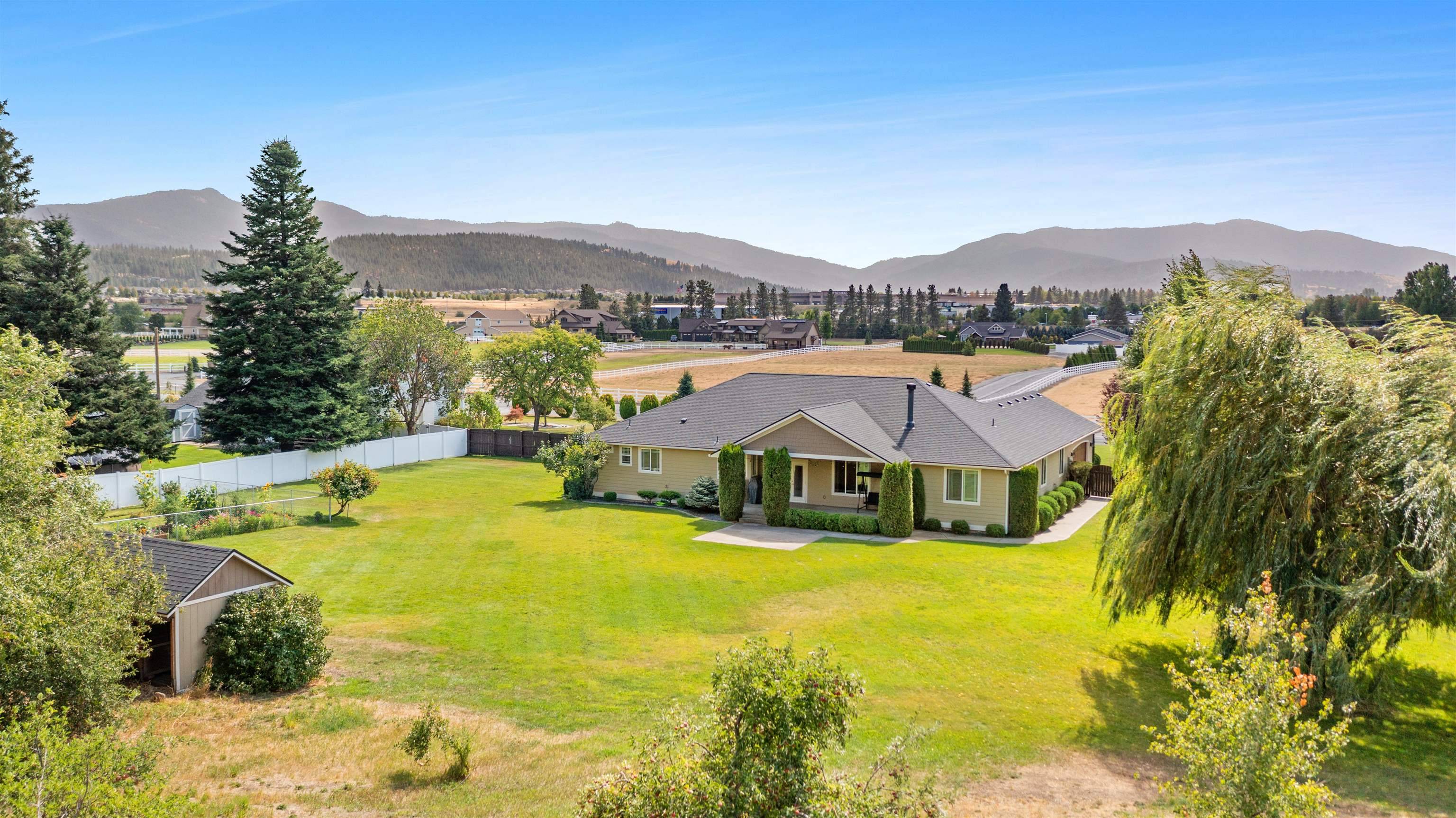 3210 N Molter Rd, Otis Orchards, WA 99027