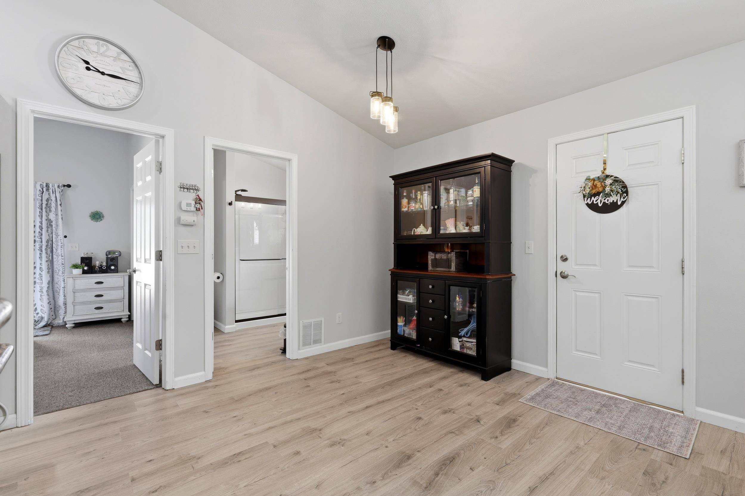 10305 E 5th Ln, Spokane Valley, WA 99206