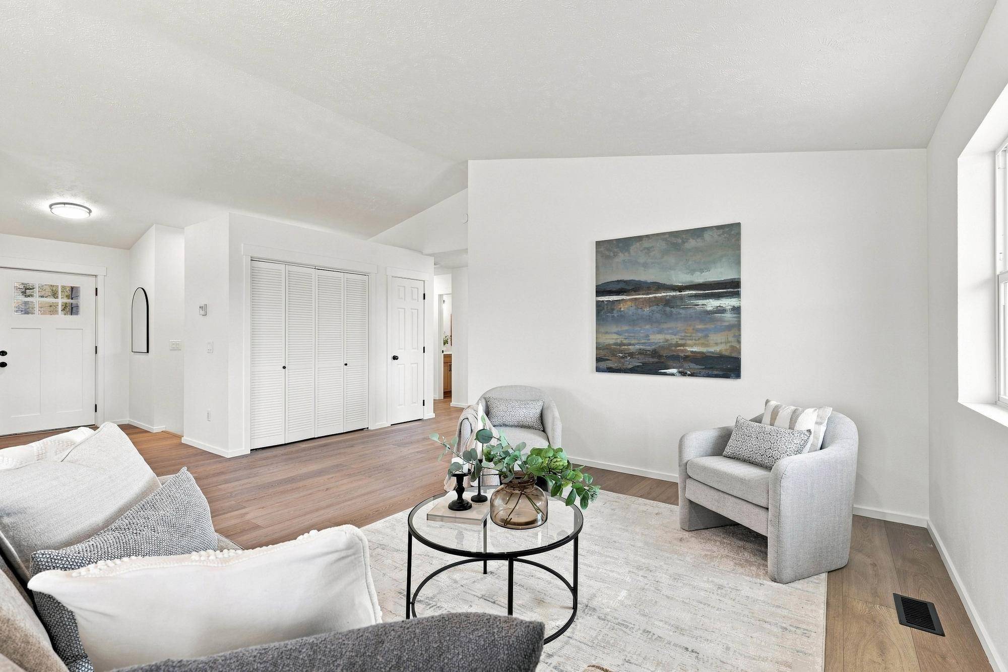 34911 N Arlington Rd, Deer Park, WA 99006