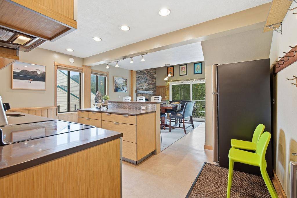 28600 N Mt Spokane Park Dr ##638, Mead, WA 99021