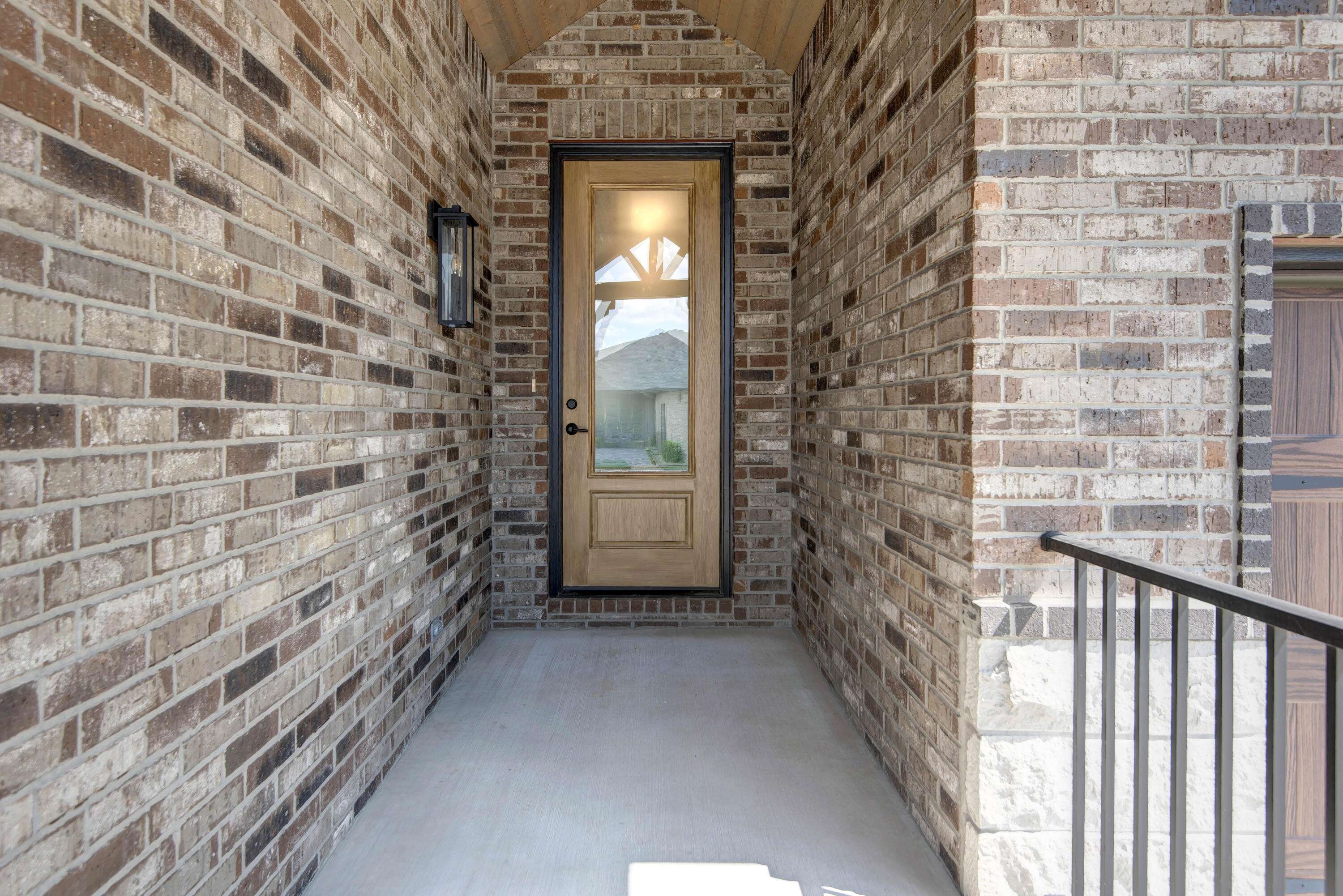 6002 S Kings AVE, Springfield, MO 65810