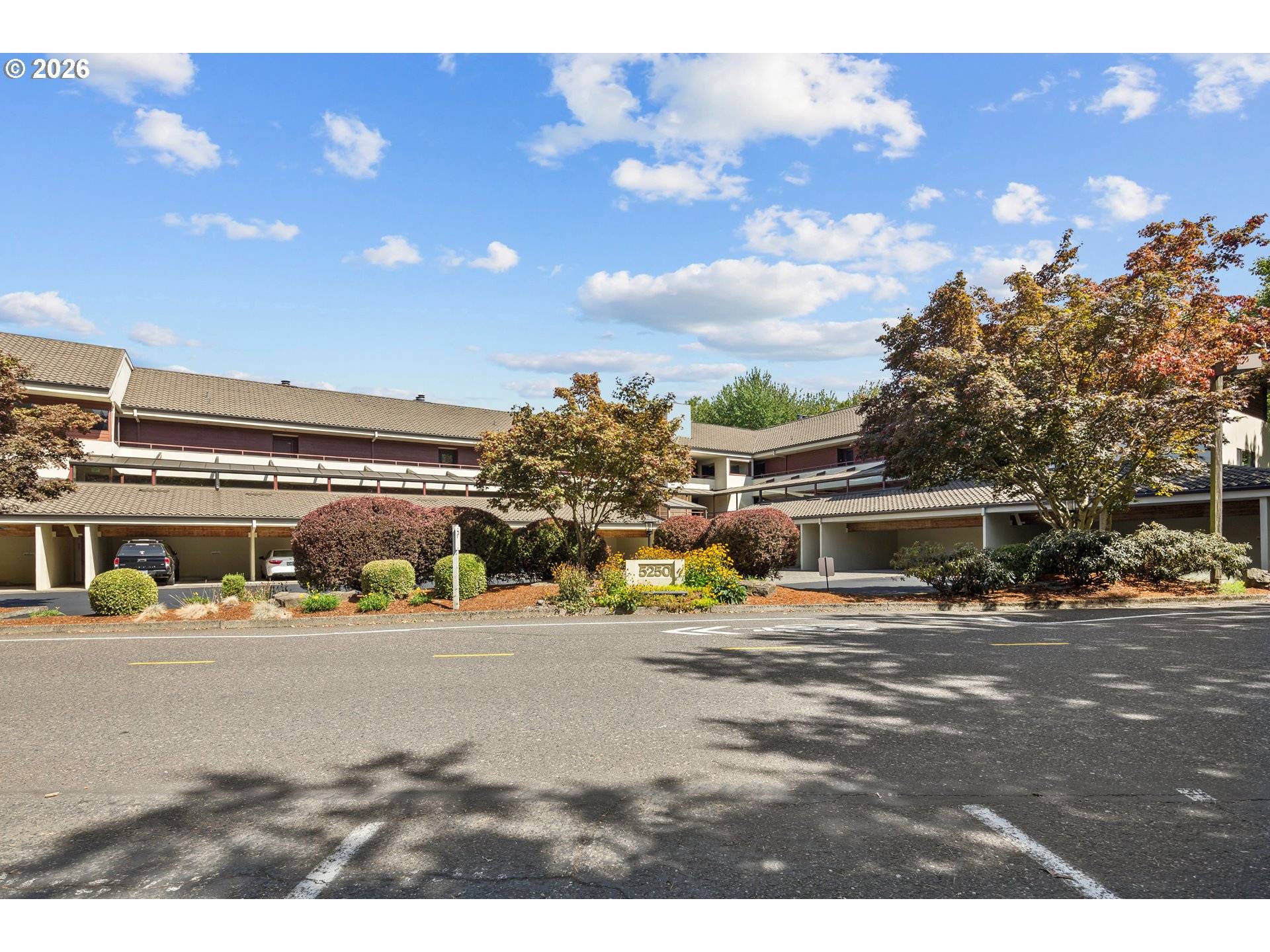 5250 S LANDING DR #105B1, Portland, OR 97239