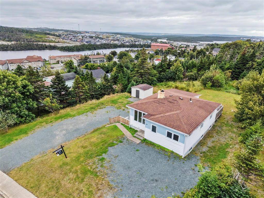 15 Paradise Road, Paradise, NL A1L 3B3