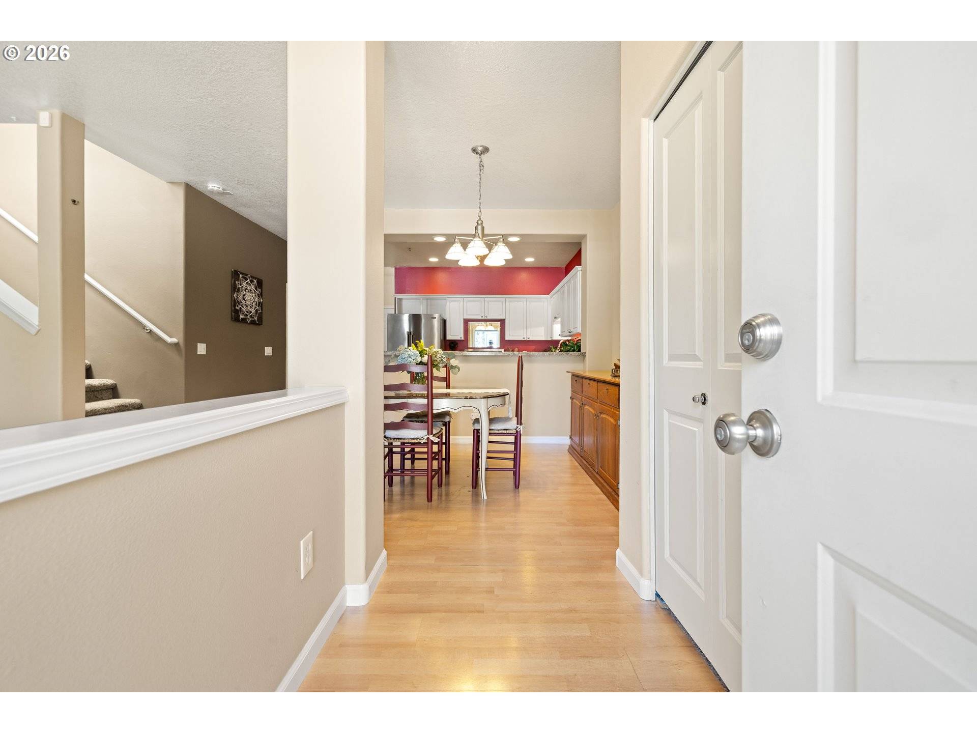 1048 NW BURNSIDE RD, Gresham, OR 97030