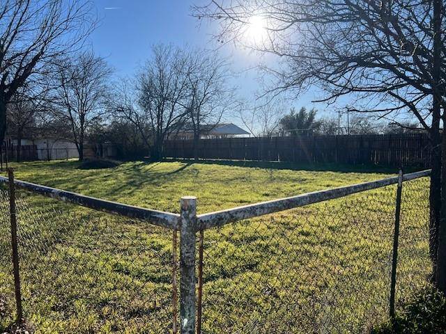 202 Hensley Street, Jacksboro, TX 76458