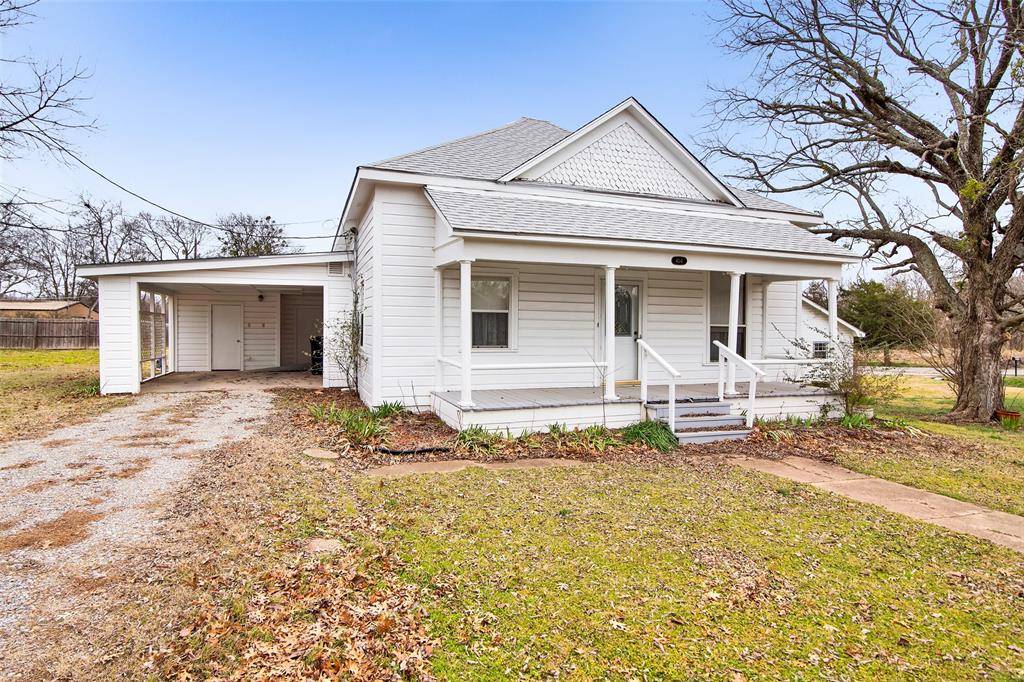 404 N Blanton, Whitewright, TX 75491