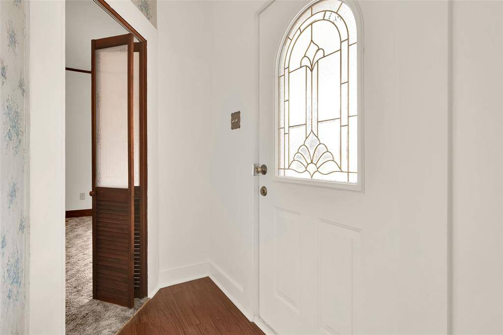404 N Blanton, Whitewright, TX 75491