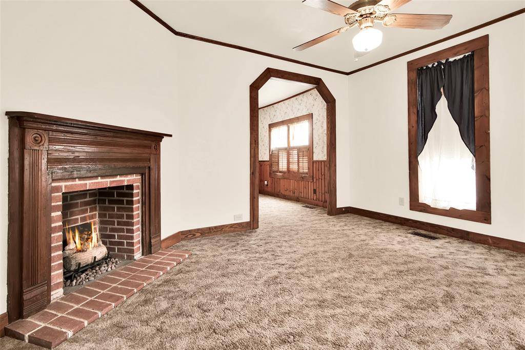 404 N Blanton, Whitewright, TX 75491