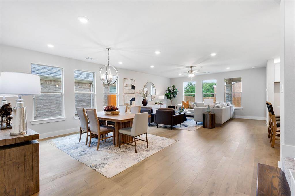 2912 Weslyan Oak Street, Bedford, TX 76021