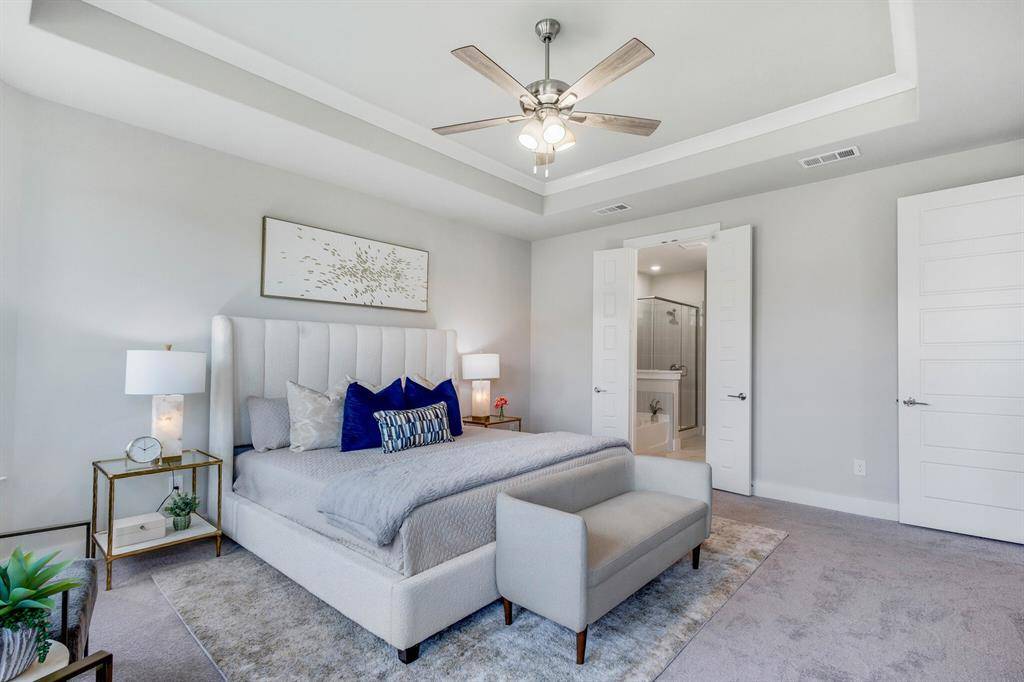 2912 Weslyan Oak Street, Bedford, TX 76021