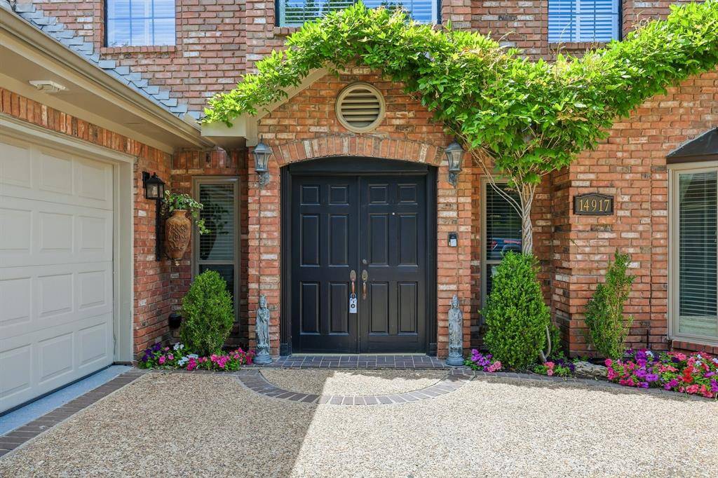 14917 Oaks North Drive, Addison, TX 75254
