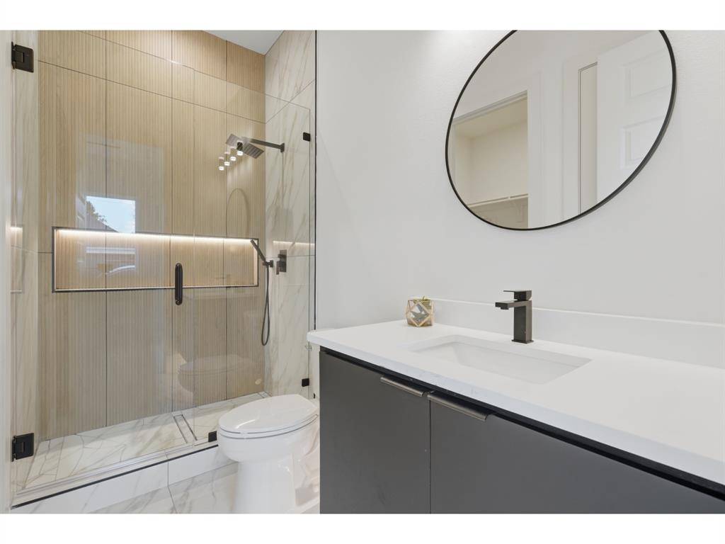 1810 Bickers Street, Dallas, TX 75212