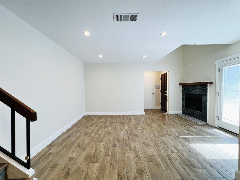 4220 Madera Road, Irving, TX 75038