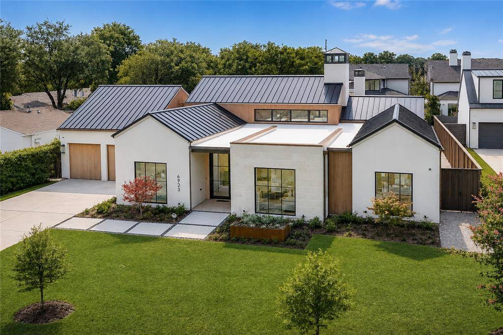 6923 Robin Road, Dallas, TX 75209