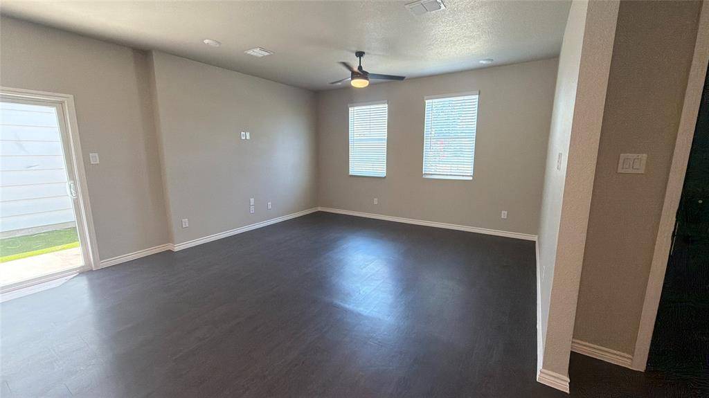 1708 Laurel Lane #2, Argyle, TX 76226