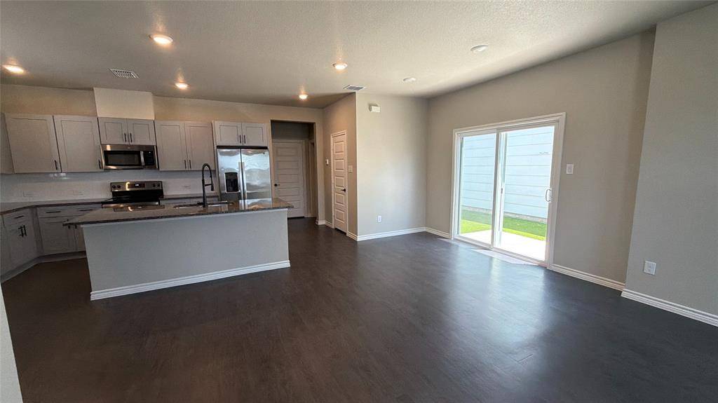 1708 Laurel Lane #2, Argyle, TX 76226