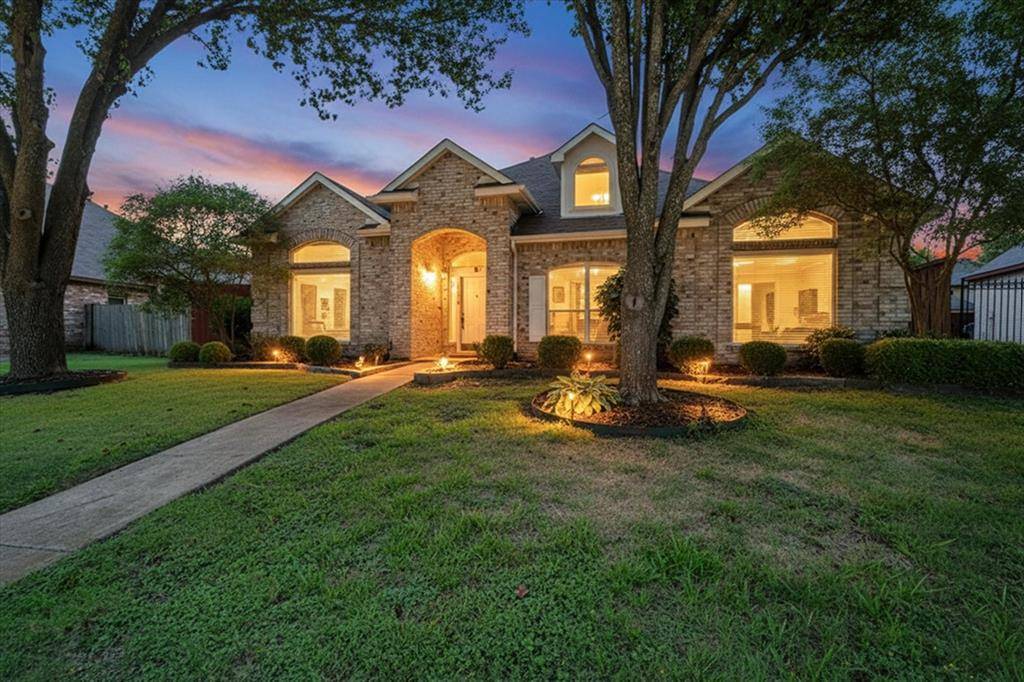 1132 Devonshire Drive, Desoto, TX 75115