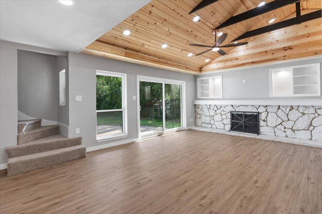 1815 Wellington Court, Arlington, TX 76013